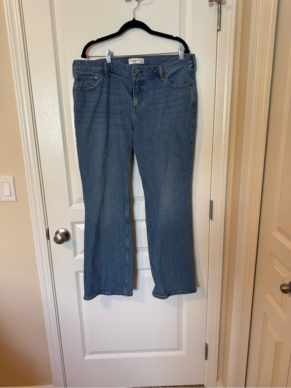 Abercrombie & Fitch Women's Bootcut Blue Jeans